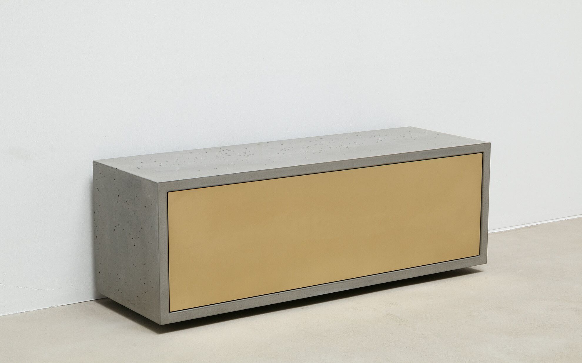 Beton Lowboard mit Schublade 120 cm, seitlich