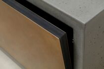 Beton-Lowboard Urbanbox, Schubladenkante