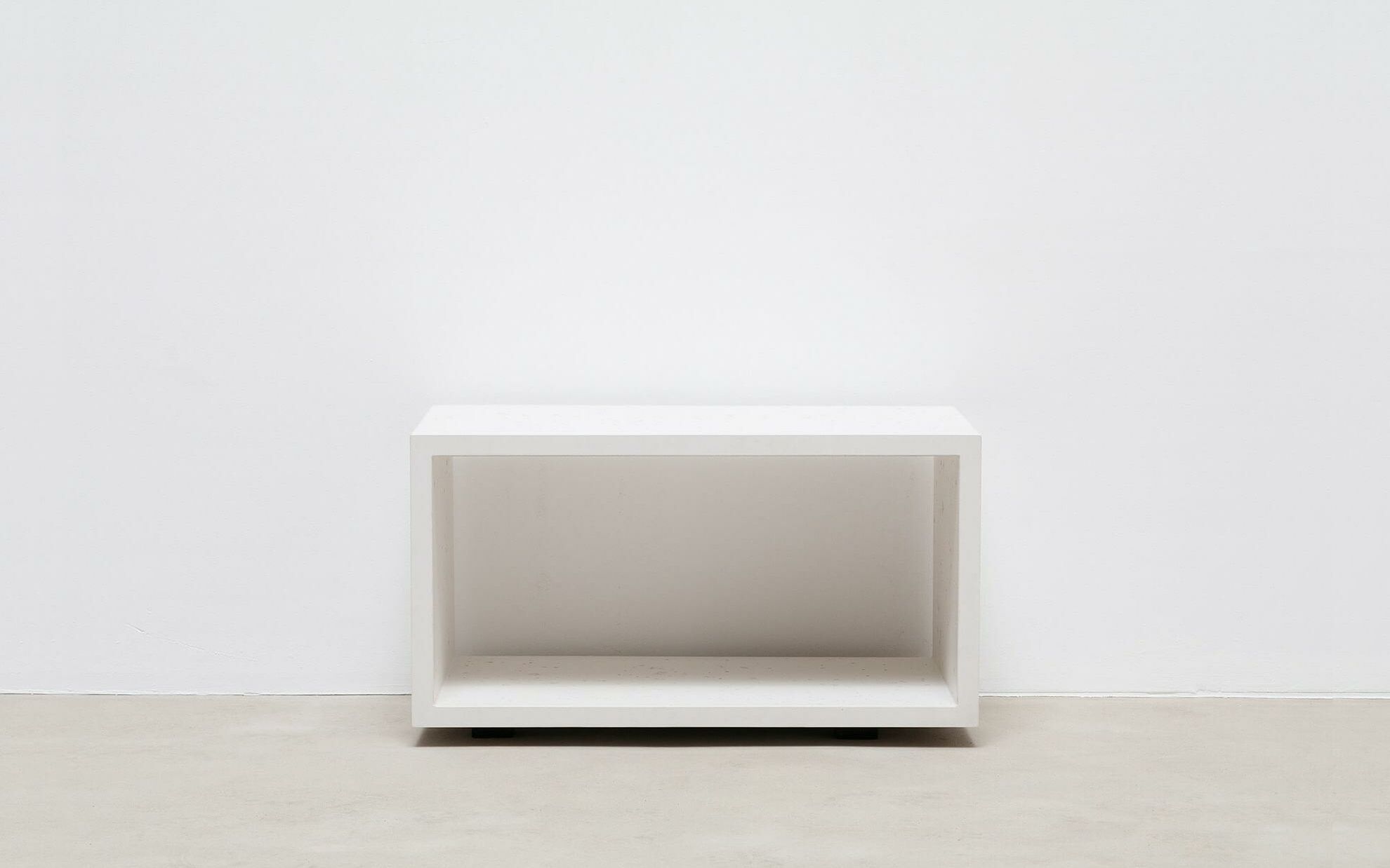Beton Lowboard White 60 cm