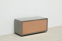 Beton-Lowboard, grau, Kupfer-Front, 90 cm