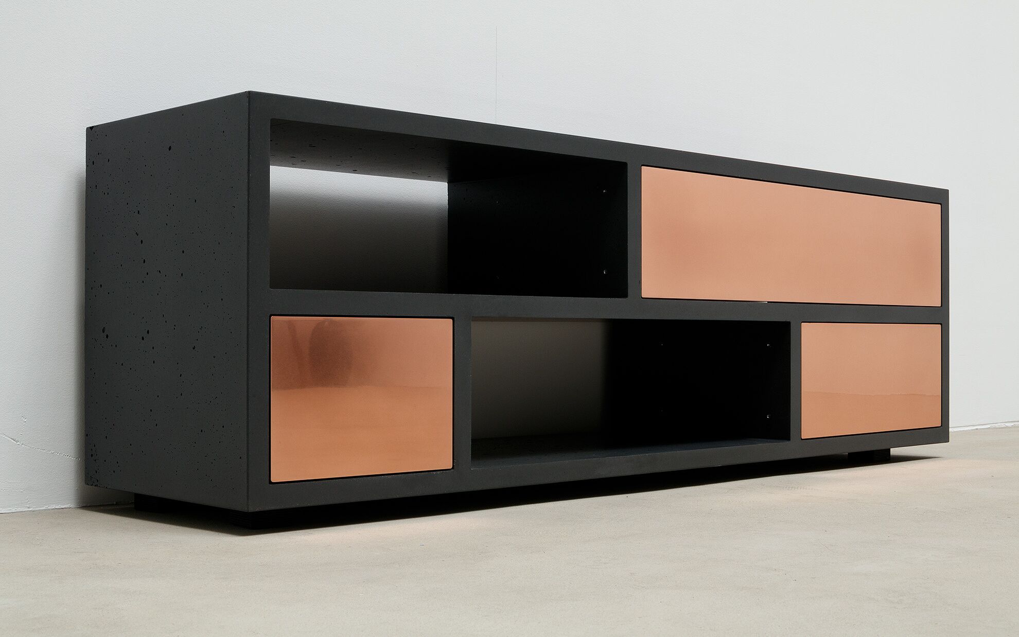 Detail Beton-Sideboard Copperbox 180 cm