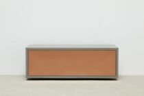 Beton-Lowboard, grau, Kupfer-Front, 120 cm, frontal