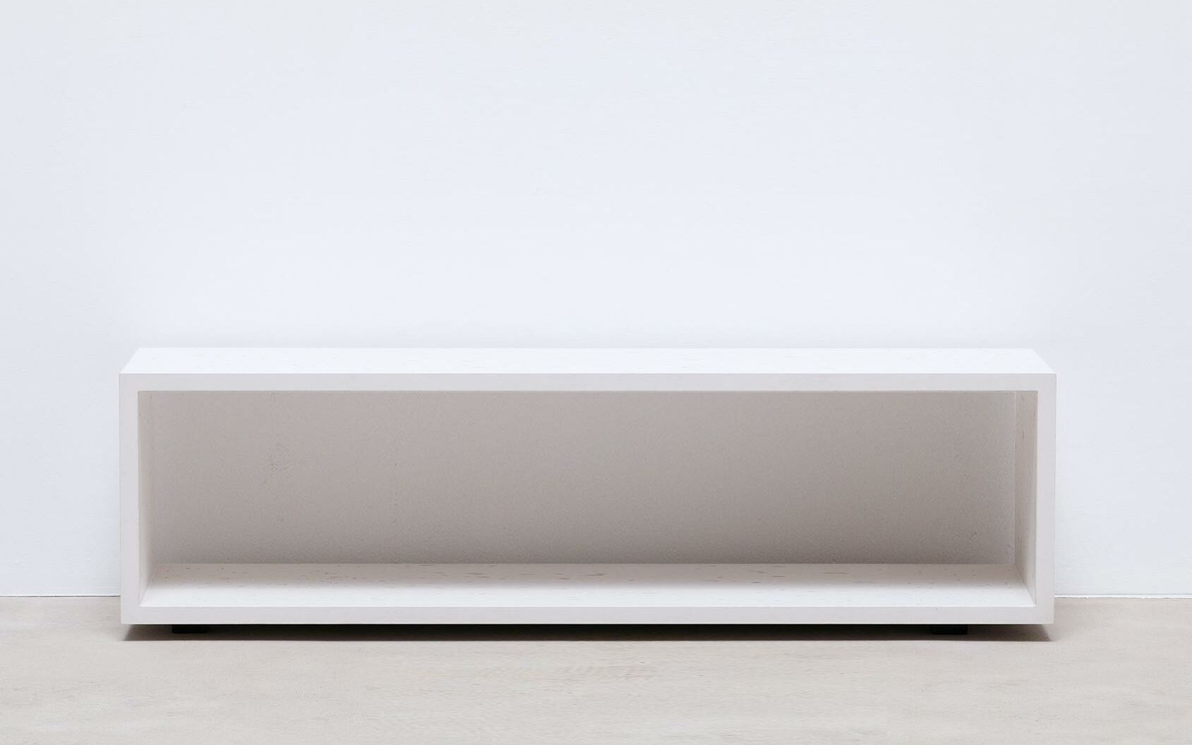 Beton Lowboard White 150