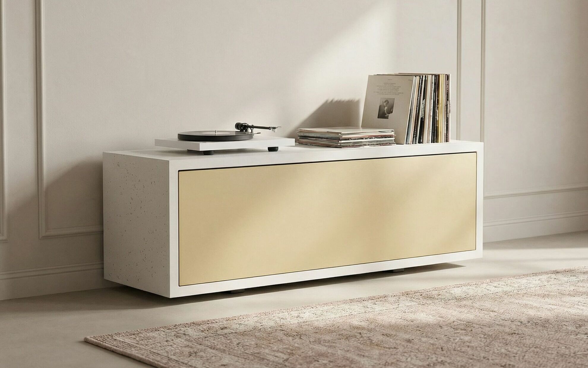 Beton-Lowboard mit Messing Schublade 120 cm