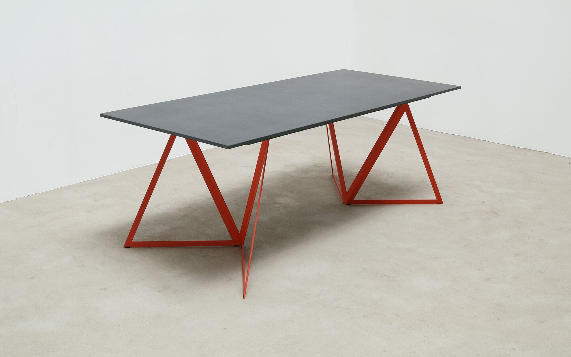 Betontisch 220 x 90 cm