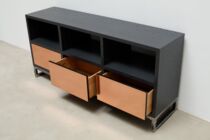 Beton-Sideboard mit Schubladen