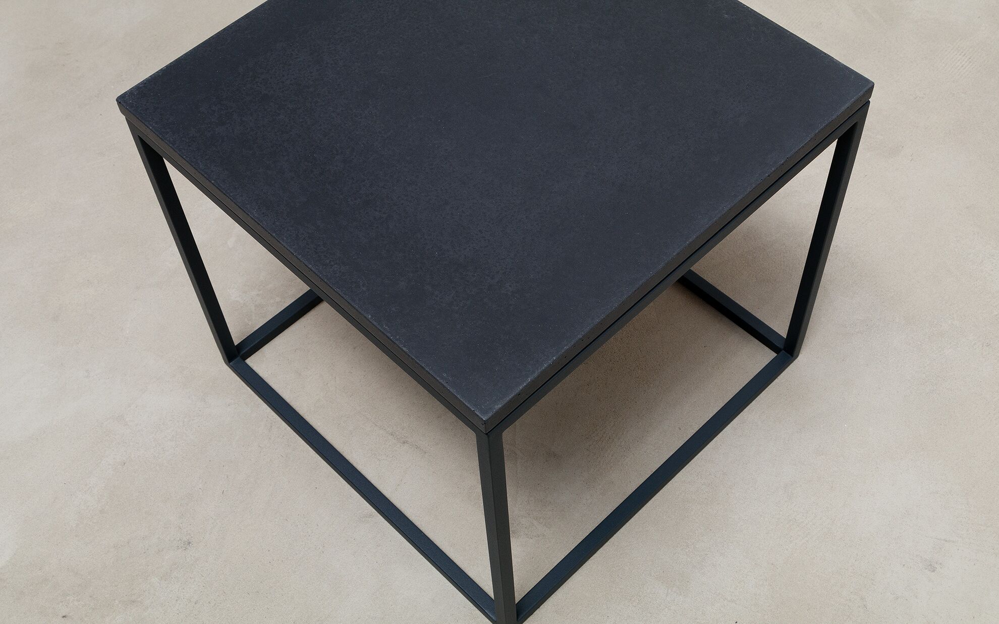 Beistelltisch aus Beton