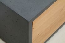 Beton Lowboard mit Eichenfront