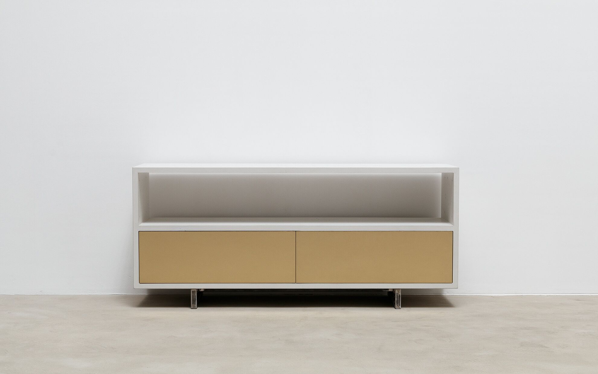 Beton-Sideboard weiss