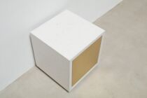 Beton-Lowboard mit Messing Schublade 40 cm, von oben