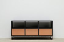 Beton-Sideboard mit Schubladen