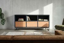 Beton-Sideboard mit 3 Schubladen im Wohnzimmer