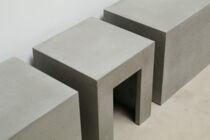 Betonhocker Open Serie