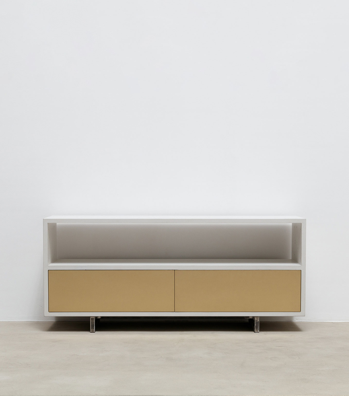 Beton-Sideboard weiss