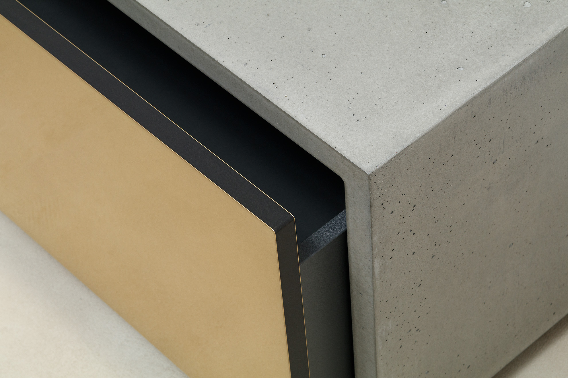 Beton Lowboard mit Schublade Detail